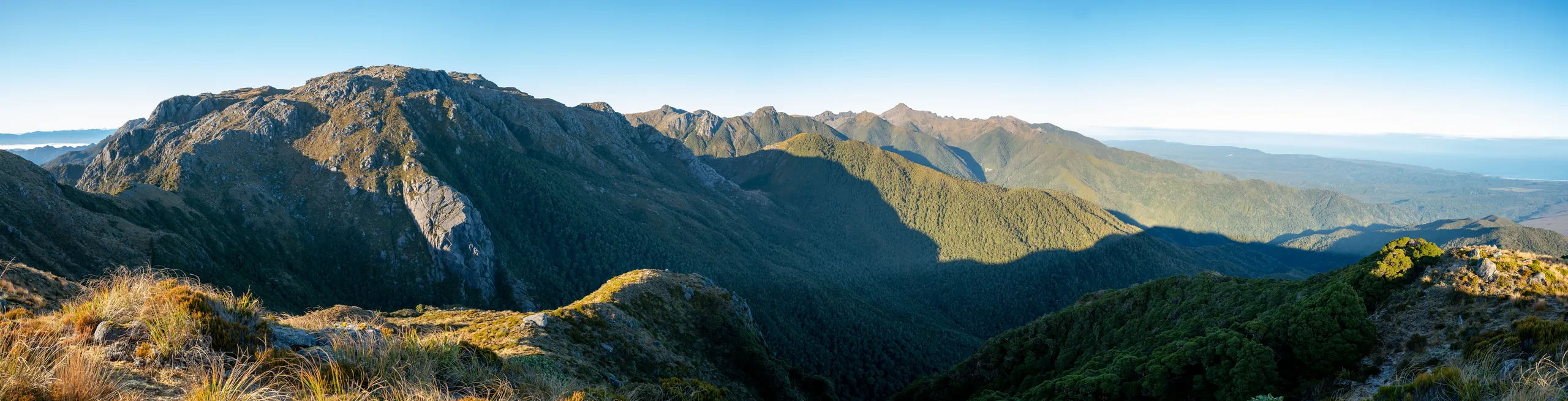 Buckland Peaks in the morning. The access ridge is visible on the left.